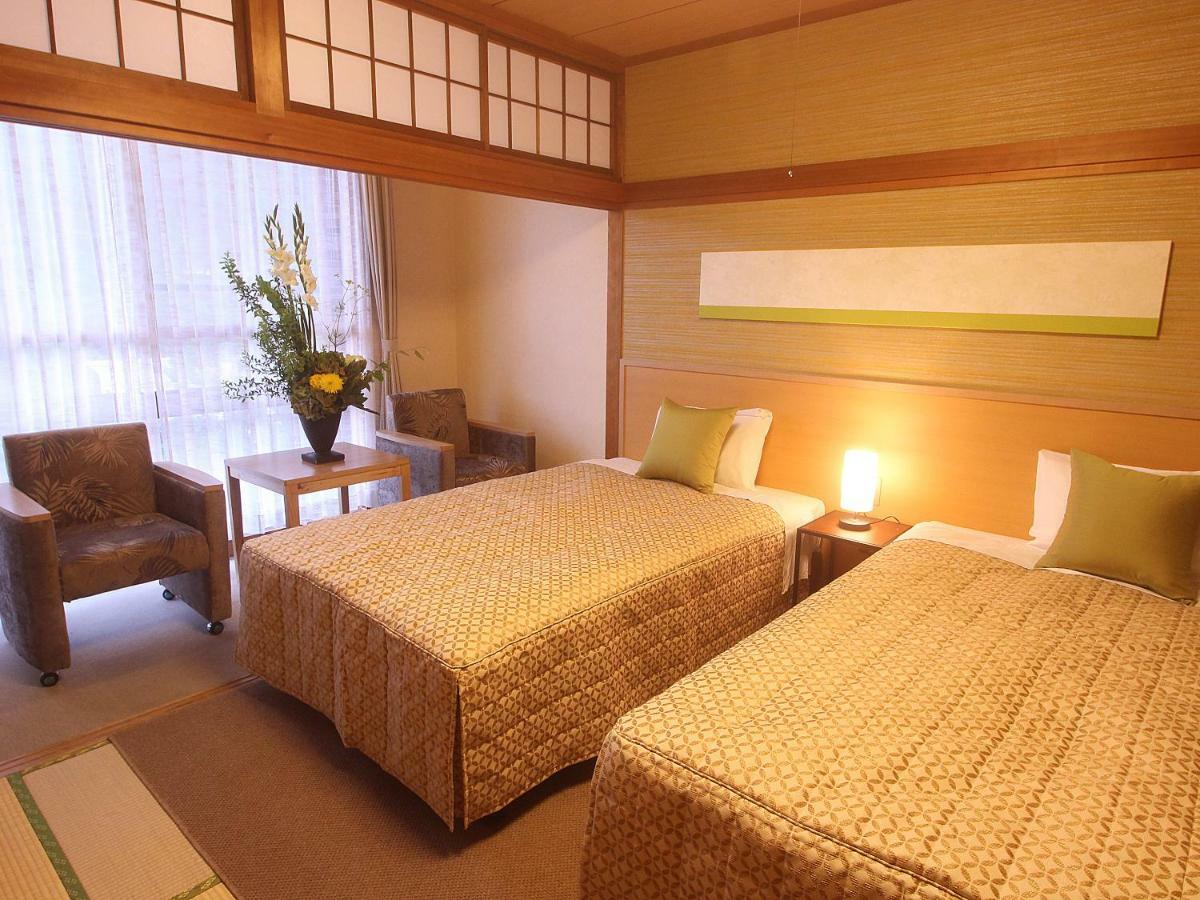Hotel Wellness Suzukaji Komono Exterior photo